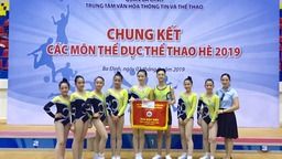 Tinh thần thể thao ngày mưa bão