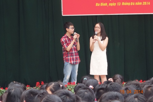 Sinh hoạt dưới cờ