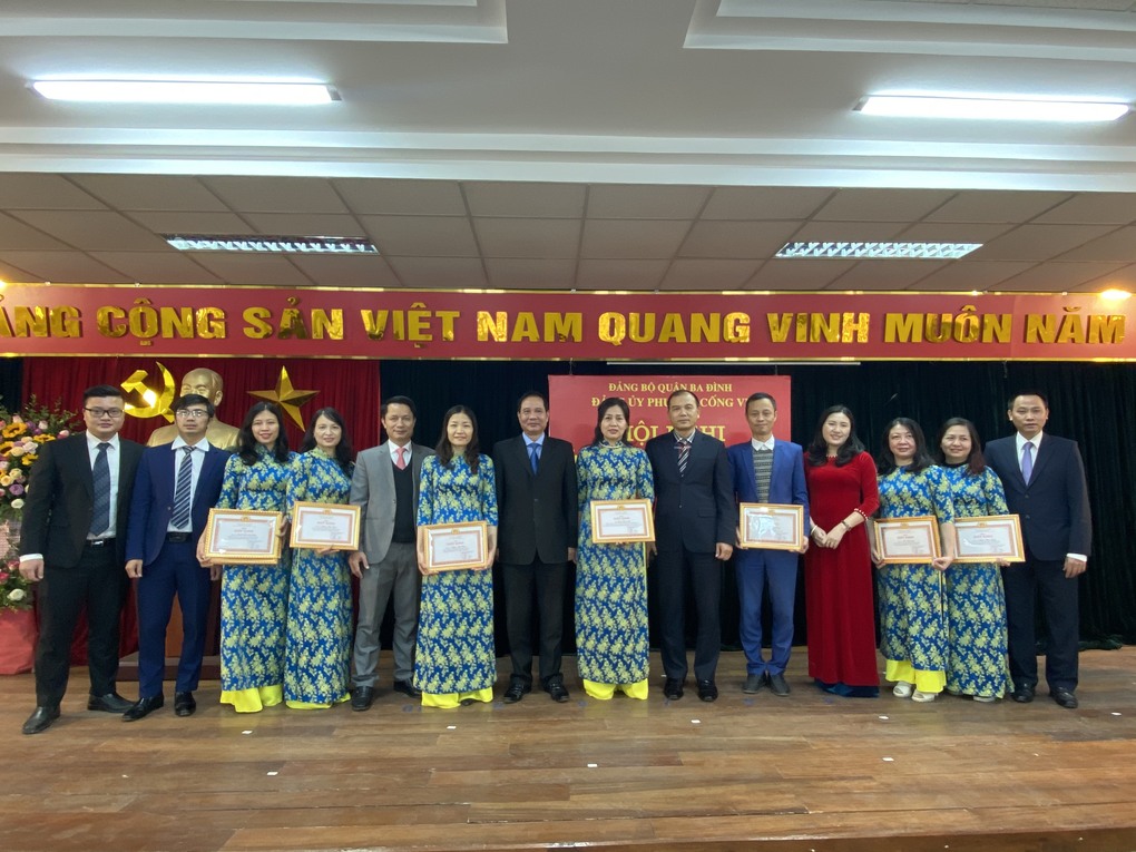 Tổng kết công tác xây dựng Đảng năm 2020 và triển khai nhiệm vụ  năm 2021 của Đảng bộ phường Cống Vị