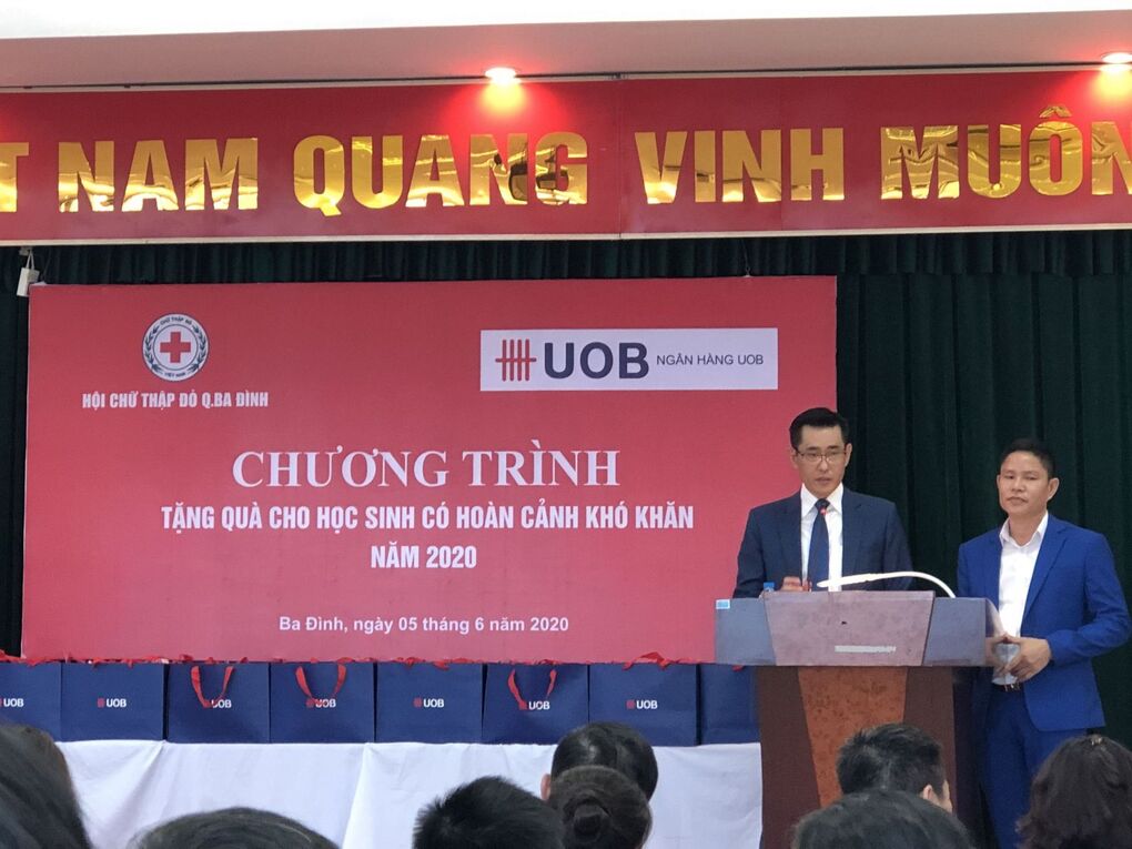 Trao yêu thương, luôn chia sẻ