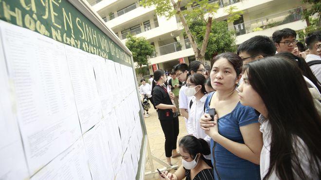 Hà Nội chốt phương án thi vào lớp 10: Bốn môn thi, ba nguyện vọng vào trường công lập