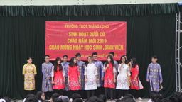 Sinh hoạt dưới cờ tháng 1