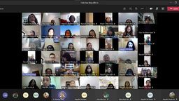 Hội đồng trường THCS Thăng Long Quận Ba Đình đã họp trực truyến nhằm kịp thời rút kinh nghiệm việc dạy học online sau một ngày thực hiện.