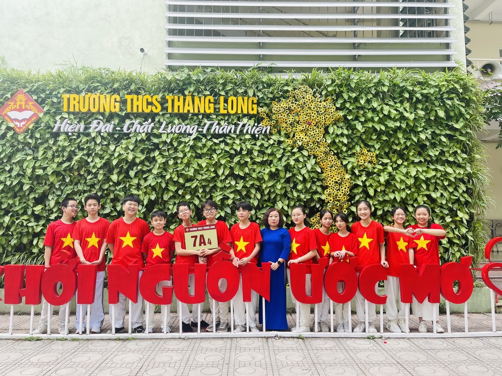 Sinh hoạt dưới cờ tháng 11 – niềm vui còn mãi