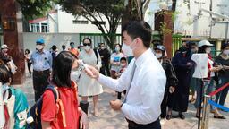 THCS Thăng Long hân hoan đón học sinh lớp 6 đến trường