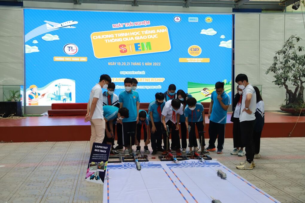 Trải nghiệm hoạt động STEM – “Khơi dậy đam mê, đánh thức sáng tạo”