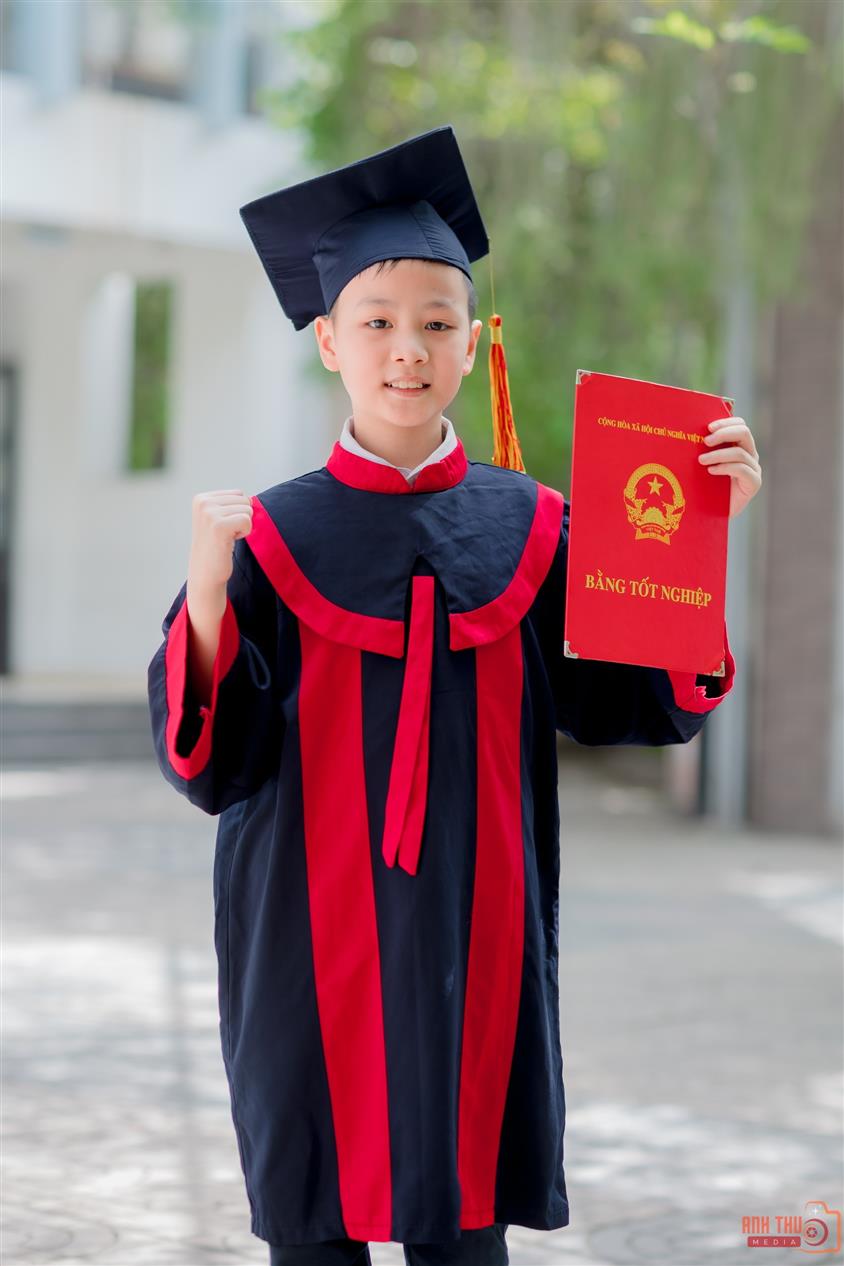 Kỷ niệm mùa hè năm tám tuổi của tôi