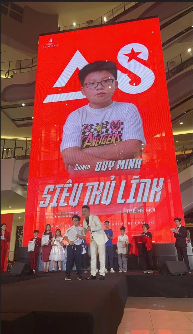 Buổi dẫn chương trình đầu tiên của tôi