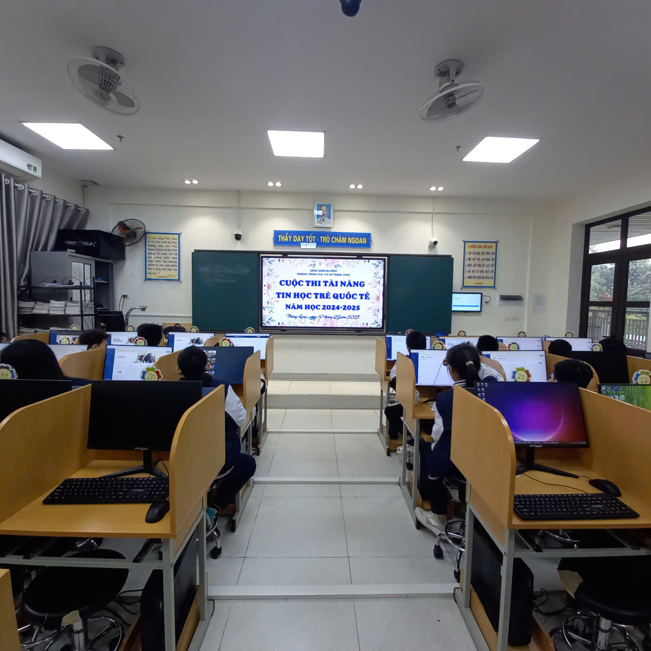 Vòng thi cấp trường Cuộc thi “Tài năng Tin học trẻ quốc tế” – Cơ hội và thử thách dành cho học sinh trong thời đại Công nghệ số