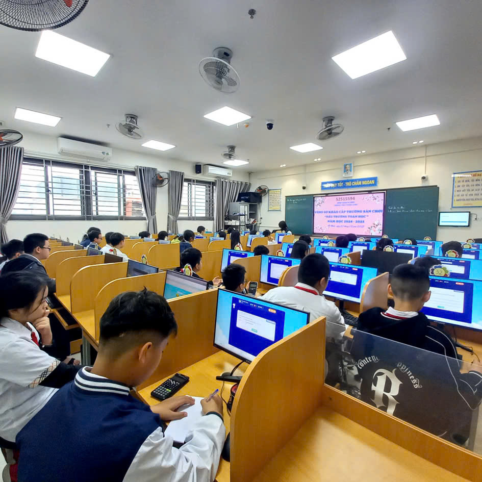 Học sinh Trường THCS Thăng Long Bình Tĩnh, Tự Tin Chinh Phục Vòng Sơ Khảo Cấp Trường Sân Chơi “Đấu Trường Toán Học và Tiếng Anh” Quận Ba Đình