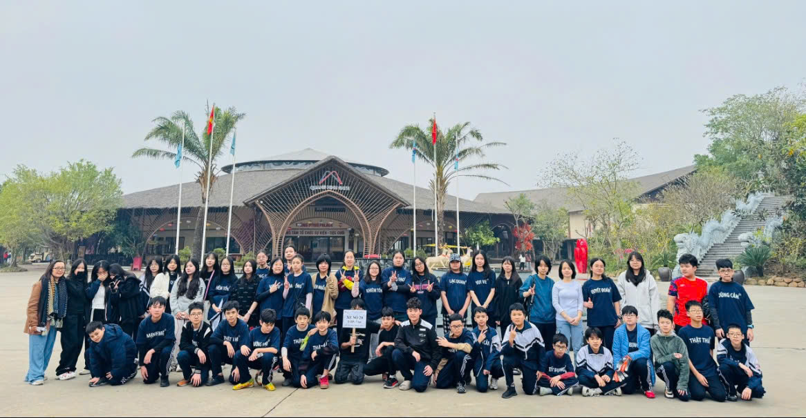 Cảm nhận về chuyến đi tham quan Quảng Ninh Gate của lớp 7A6