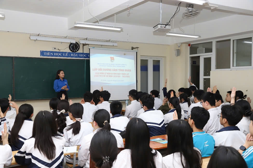 Buổi trải nghiệm lớp học cảm tình Đoàn