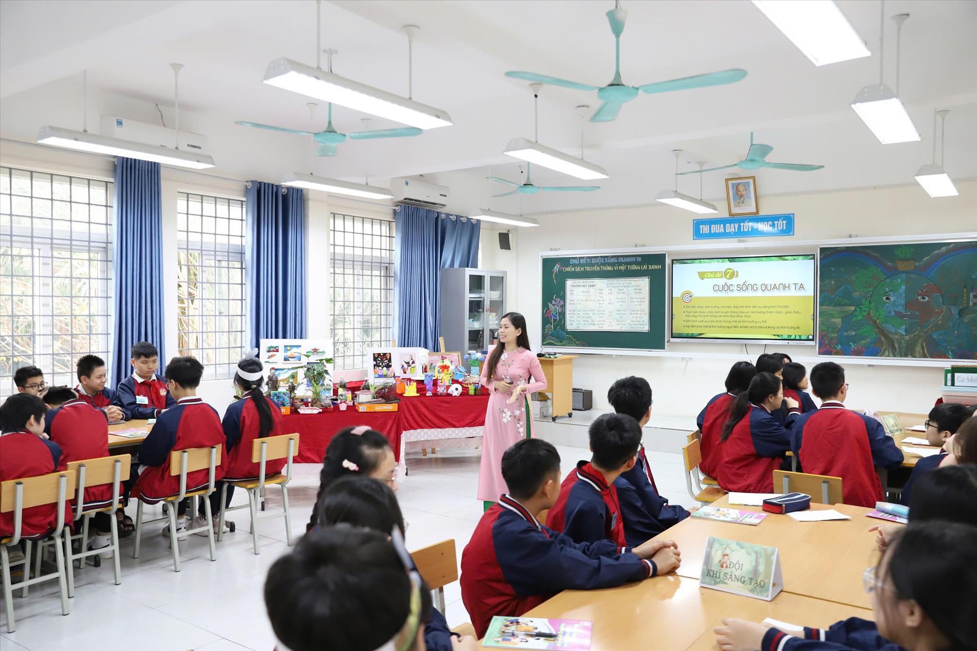 Cô giáo Phạm Thị Kim Dung - Ngọn lửa đam mê thắp sáng “Tương lai xanh”