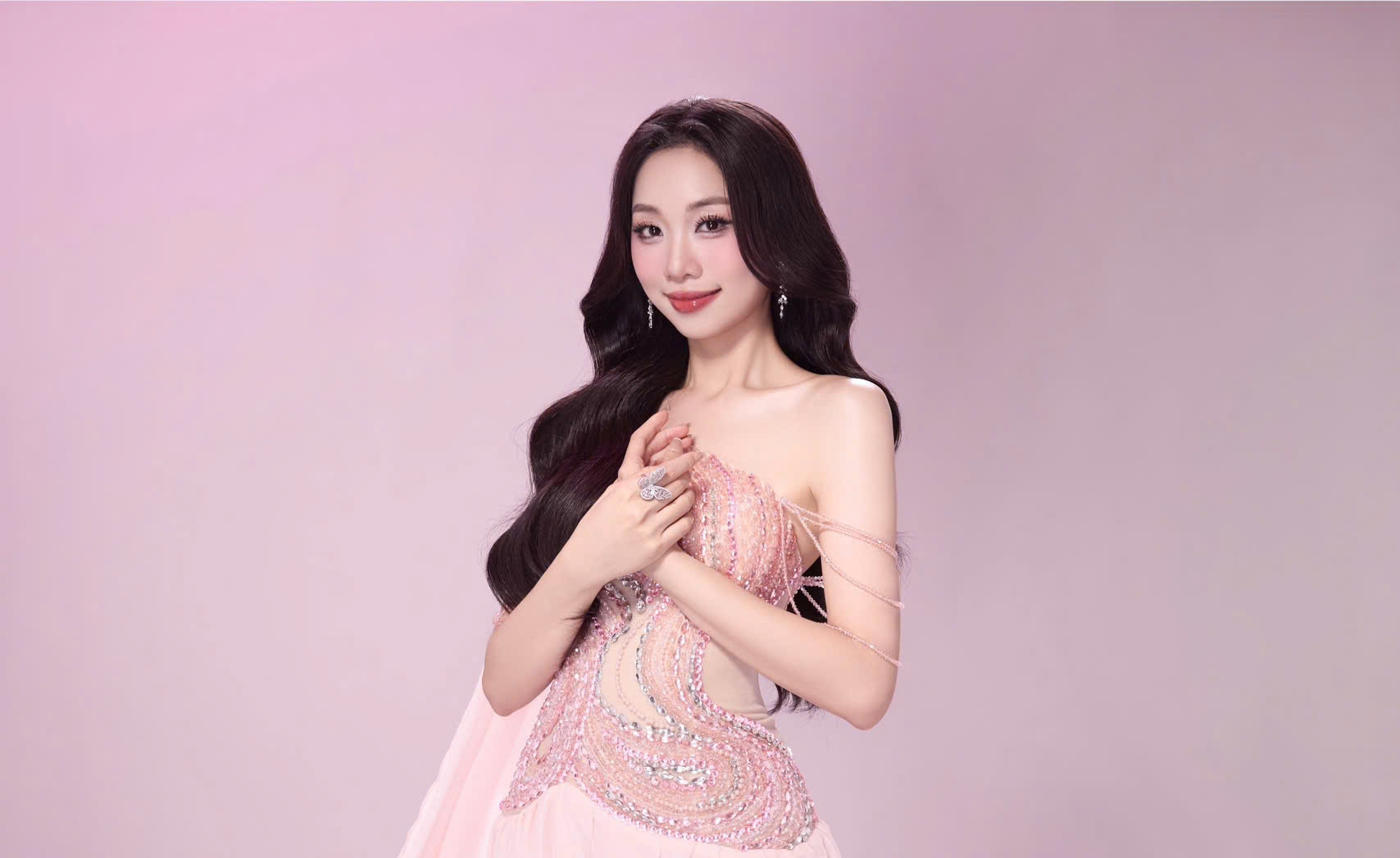 Từ THCS Thăng Long đến Top 25 Hoa Hậu Việt Nam – Cùng ủng hộ Phạm Thùy Dương chạm tới Vương miện!