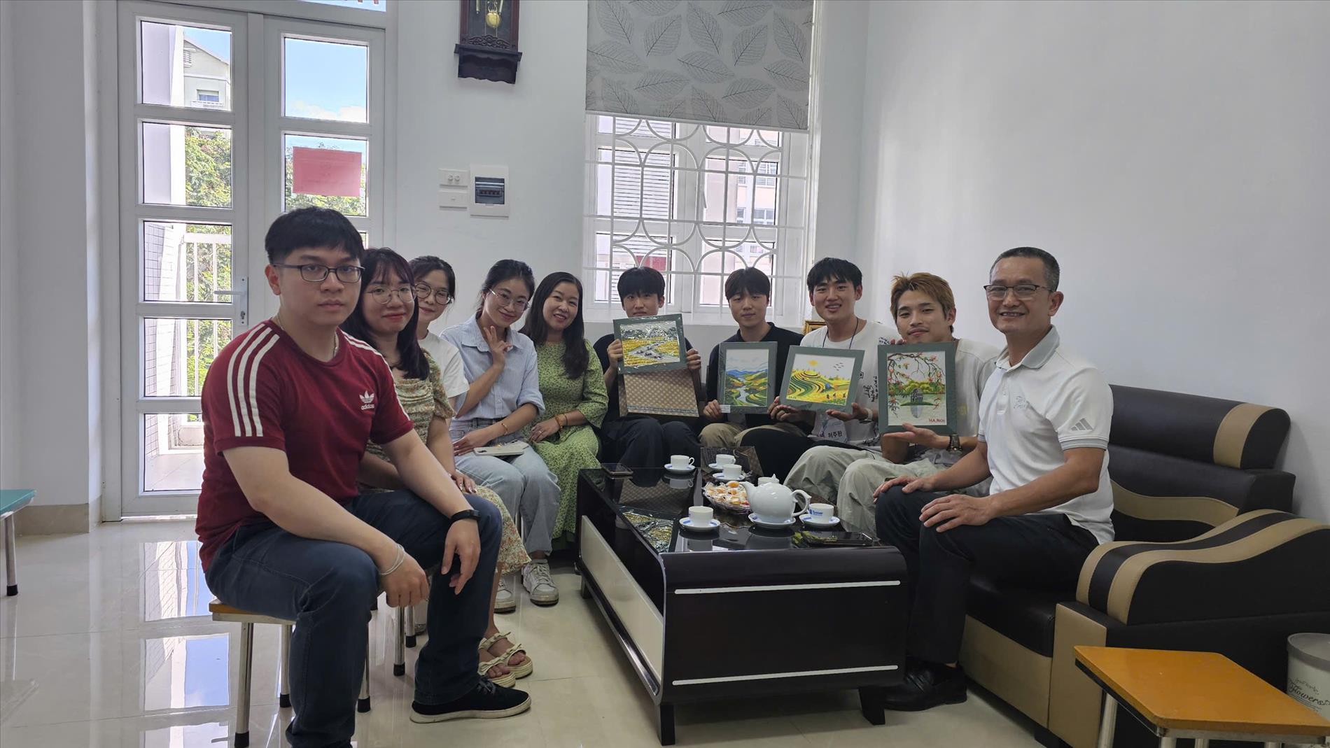 Tạm biệt nhưng không xa – Kết thúc hành trình giao lưu Việt - Hàn hè 2025