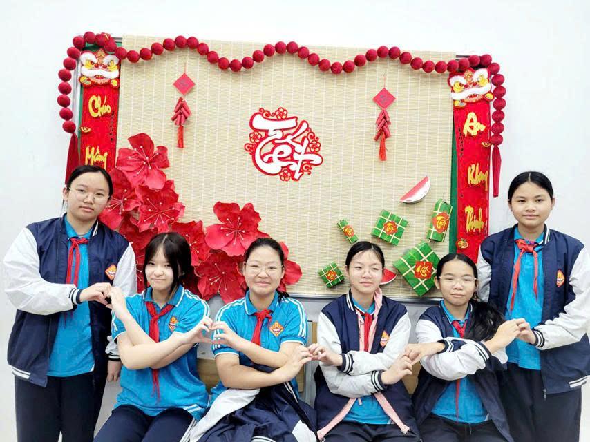 7A6 – Nơi mùa xuân bắt đầu từ những nụ cười