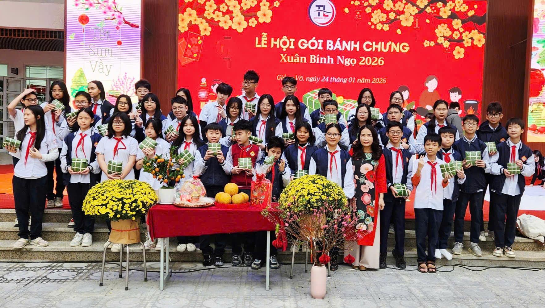 Gói bánh, gói trọn yêu thương