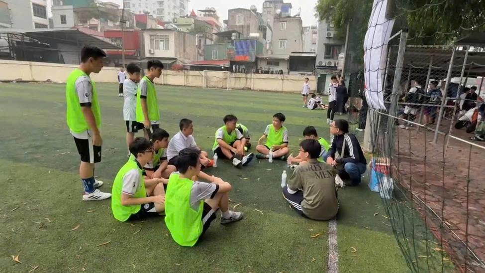 Chiến binh 8C -  Hành trình quả cảm