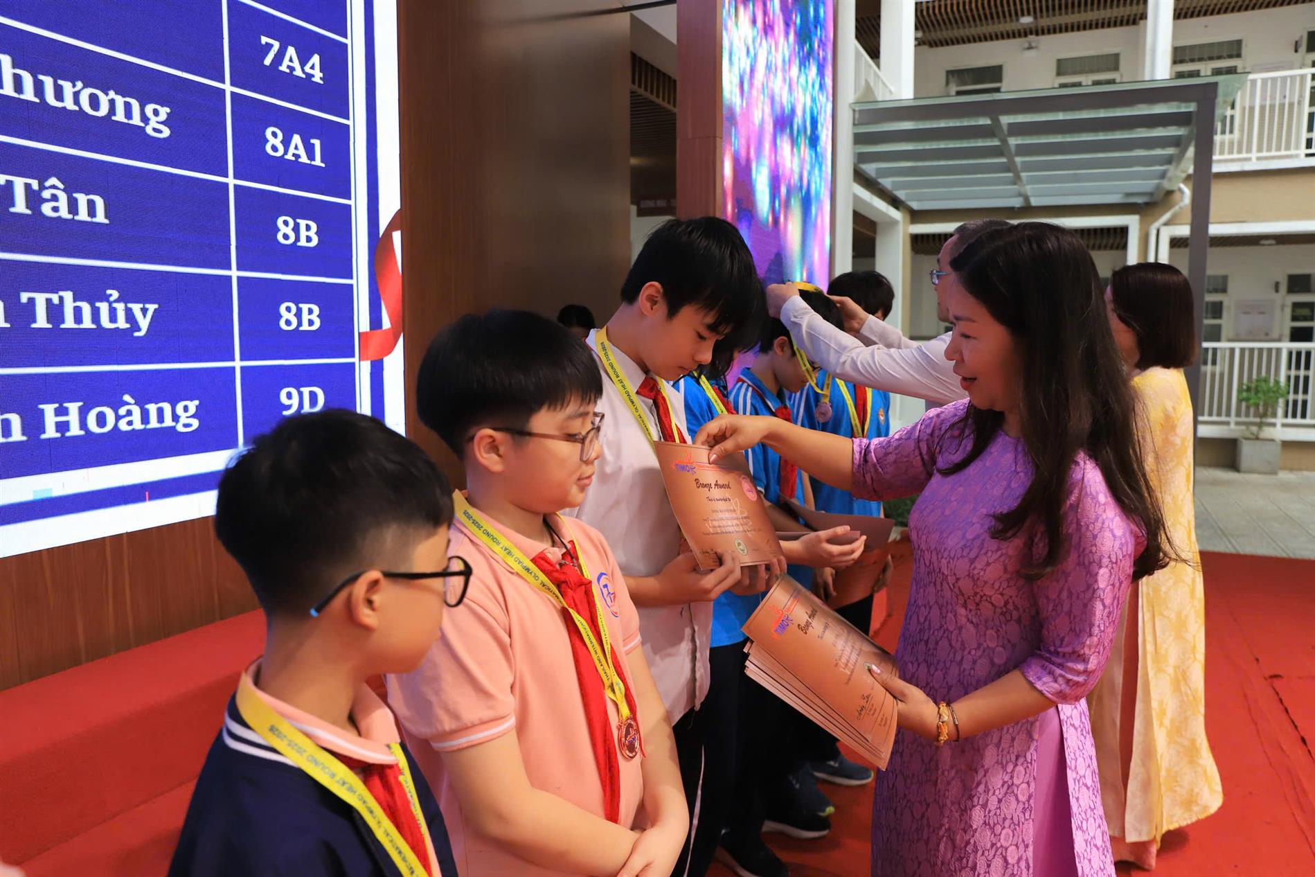 Thăng Long tỏa sáng: Khi tâm hồn hội ngộ cùng trí tuệ bản lĩnh