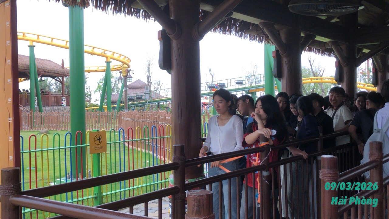 Chuyến đi của thanh xuân, nới nụ cười ở lại