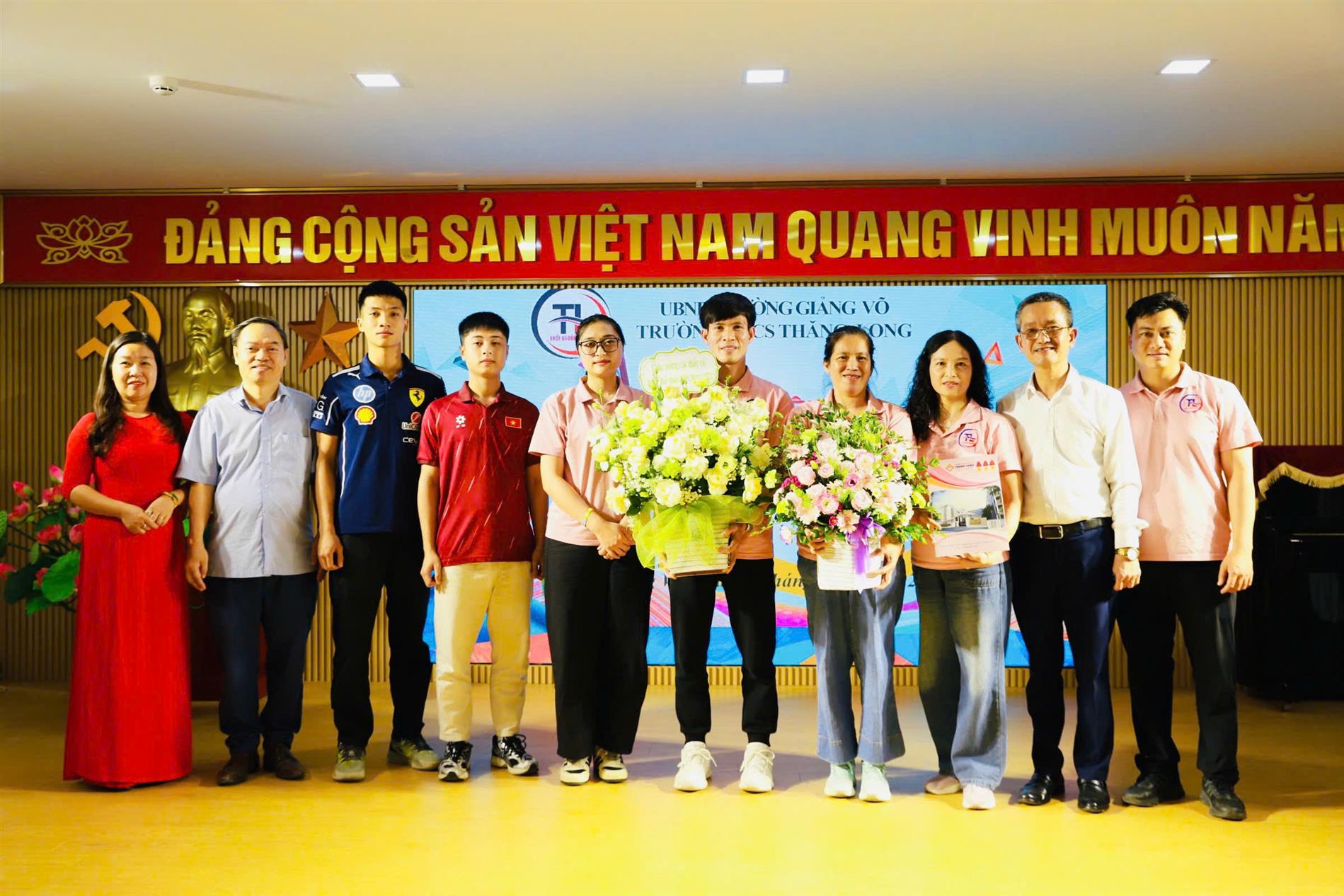 Trường THCS Thăng Long tổ chức họp HĐNT và chúc mừng 80 năm Ngày Thể thao Việt Nam 27/3/1946 – 27/3/2026