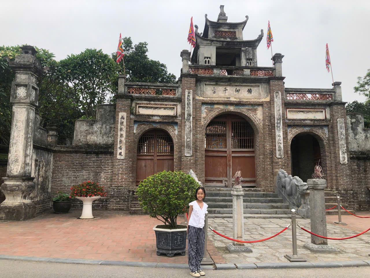 Chuyến đi thành Cổ Loa