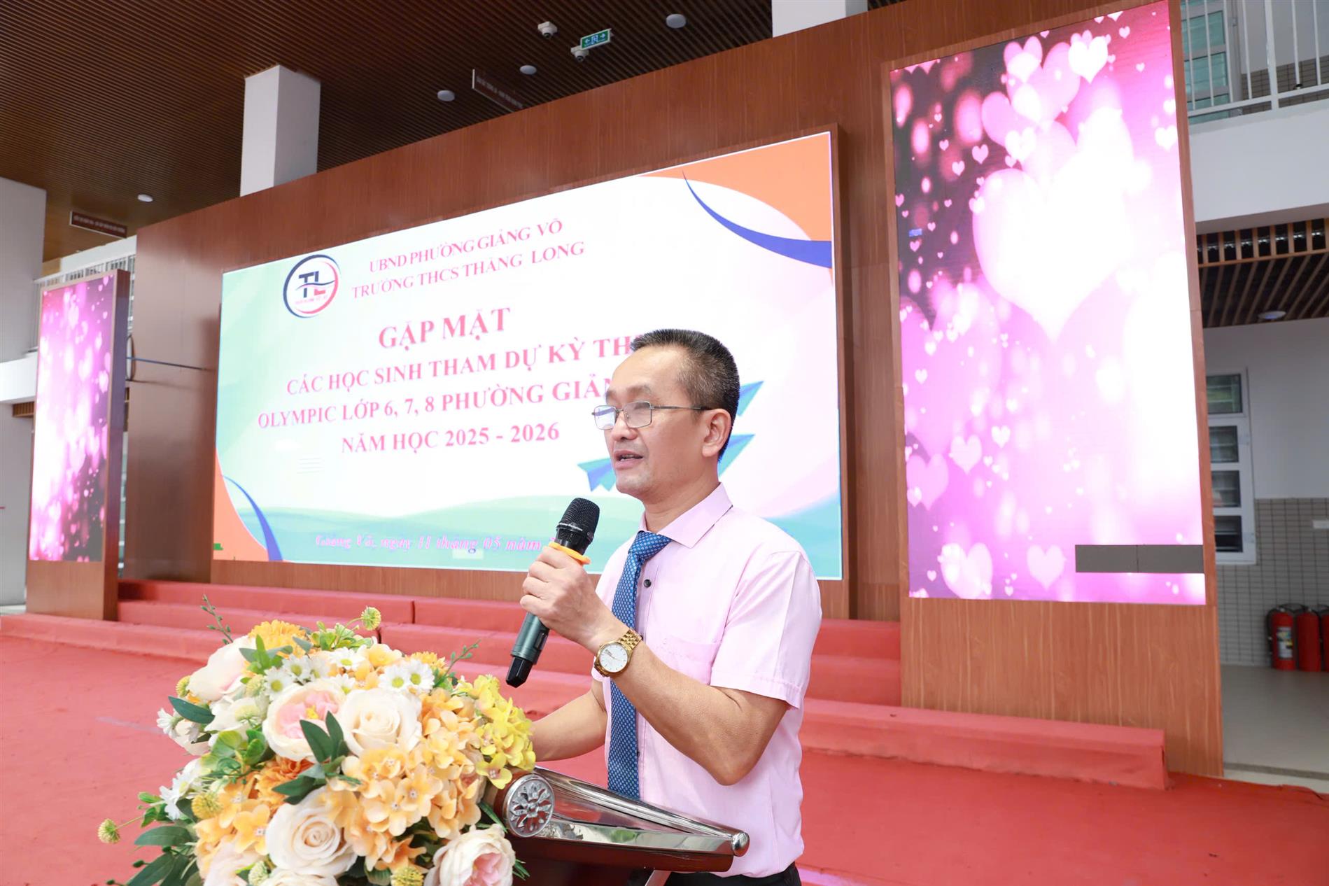 THCS Thăng Long: Trao giải Olympic cấp trường và động viên các đội tuyển học sinh giỏi