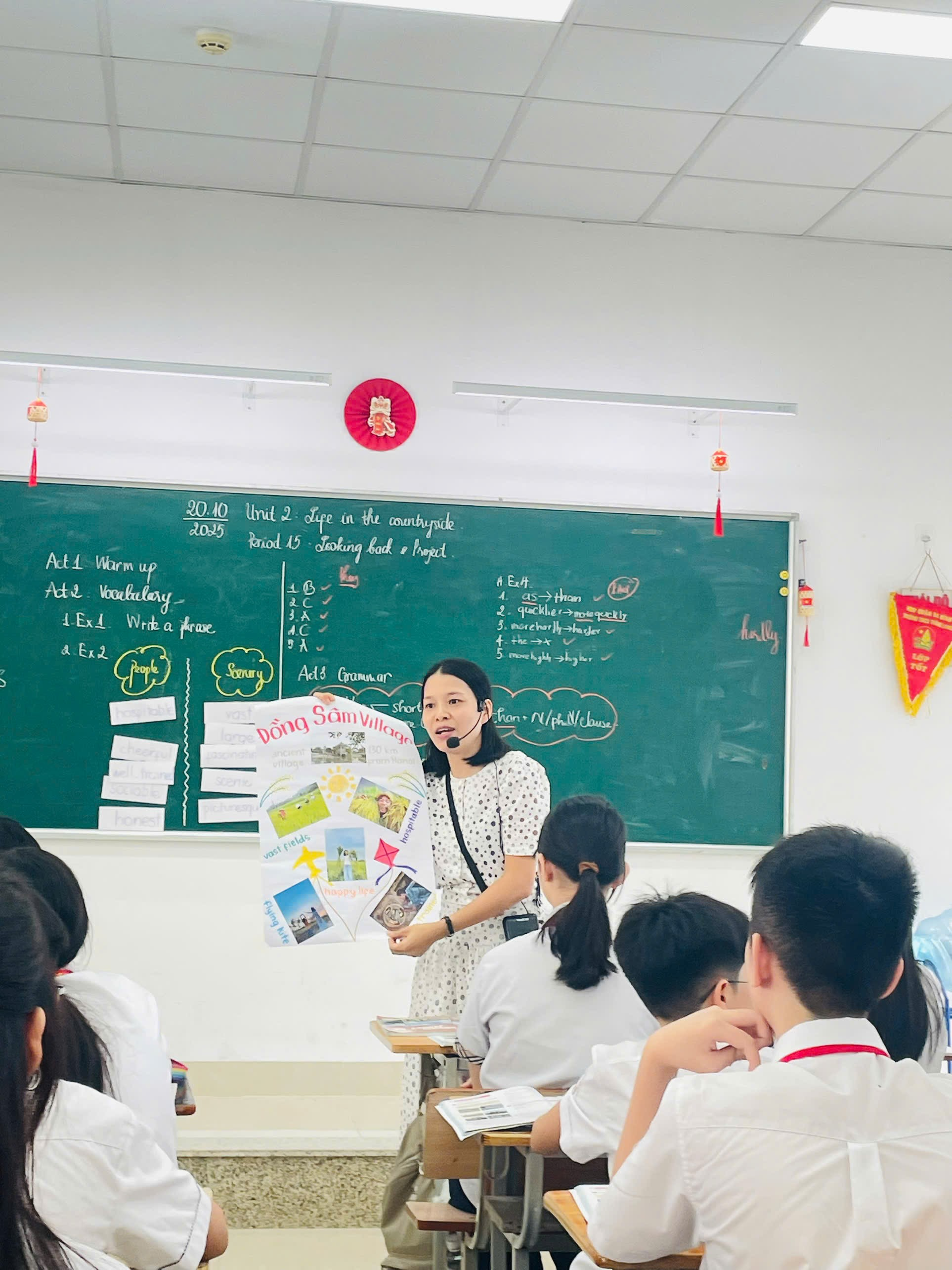 A person standing in front of a classroomAI-generated content may be incorrect.