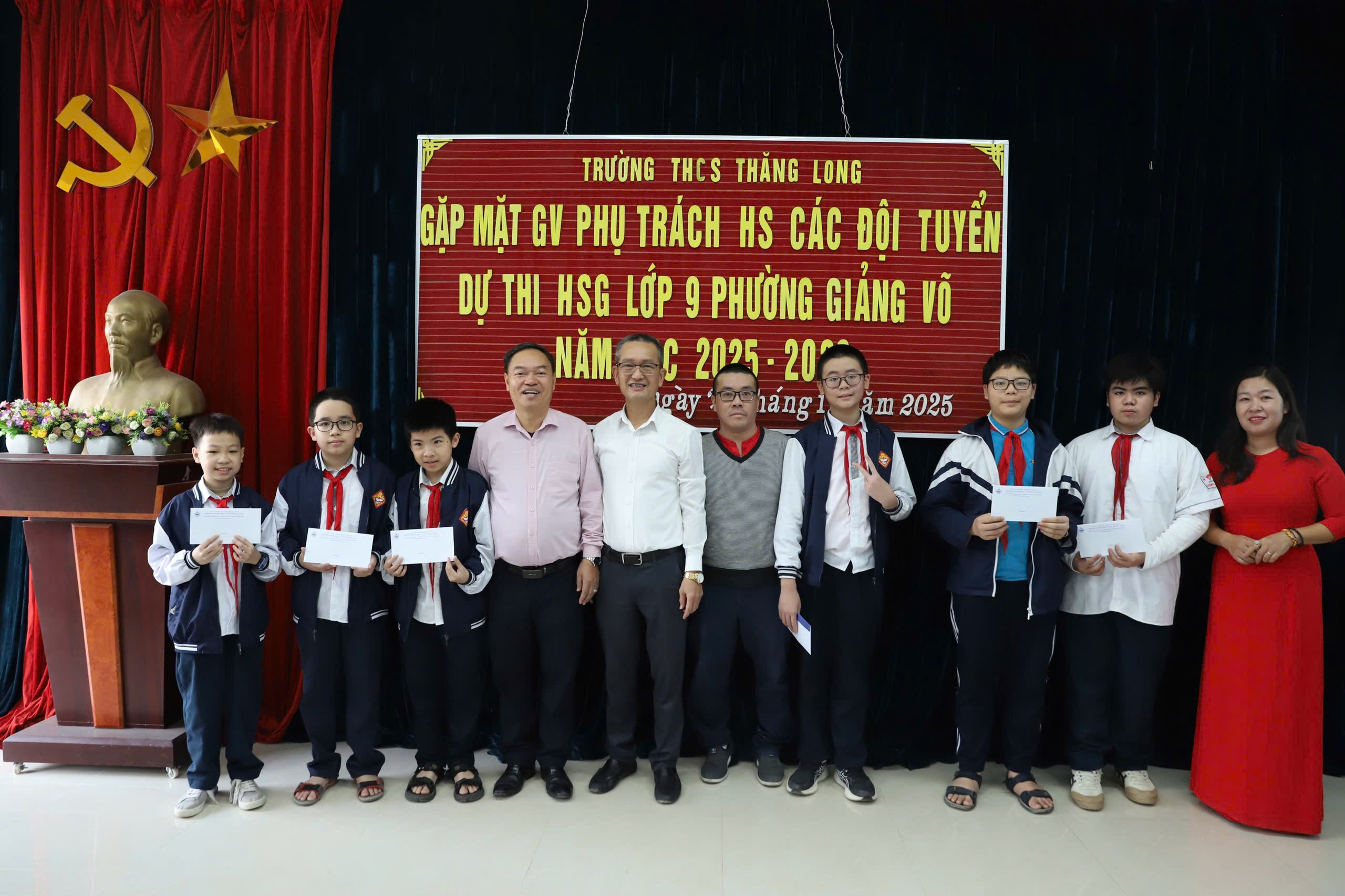 A group of people standing in front of a signAI-generated content may be incorrect.