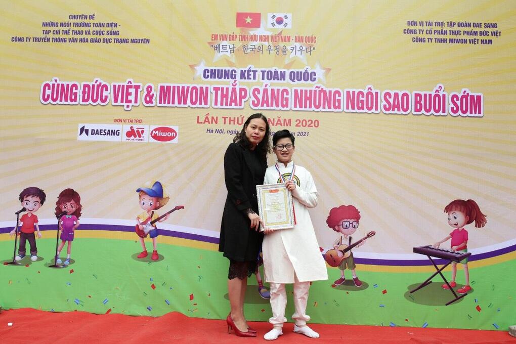 Cảm ơn con nhé - con trai